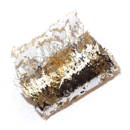 Ţesătură aurie cu inserţii metalice argintii (nr.7)